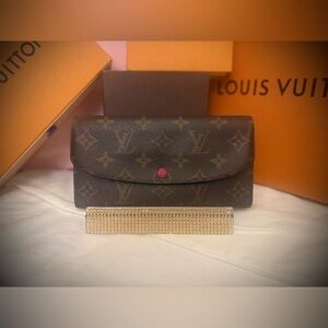 Louis Vuitton Emilie Monogram Wallet